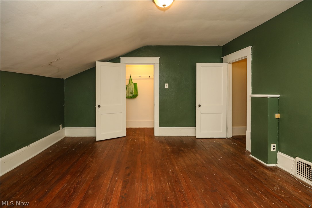1104 North Howard Street Akron, OH 44310 - Photo 24 of 45