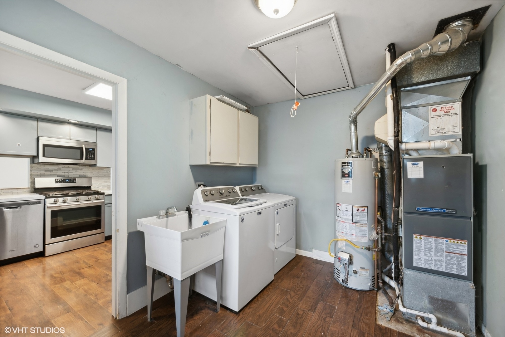2 Northcrest Road Lake Zurich, IL 60047 - Photo 19 of 30 a kitchen with a stove a refrigerator and a stove top oven