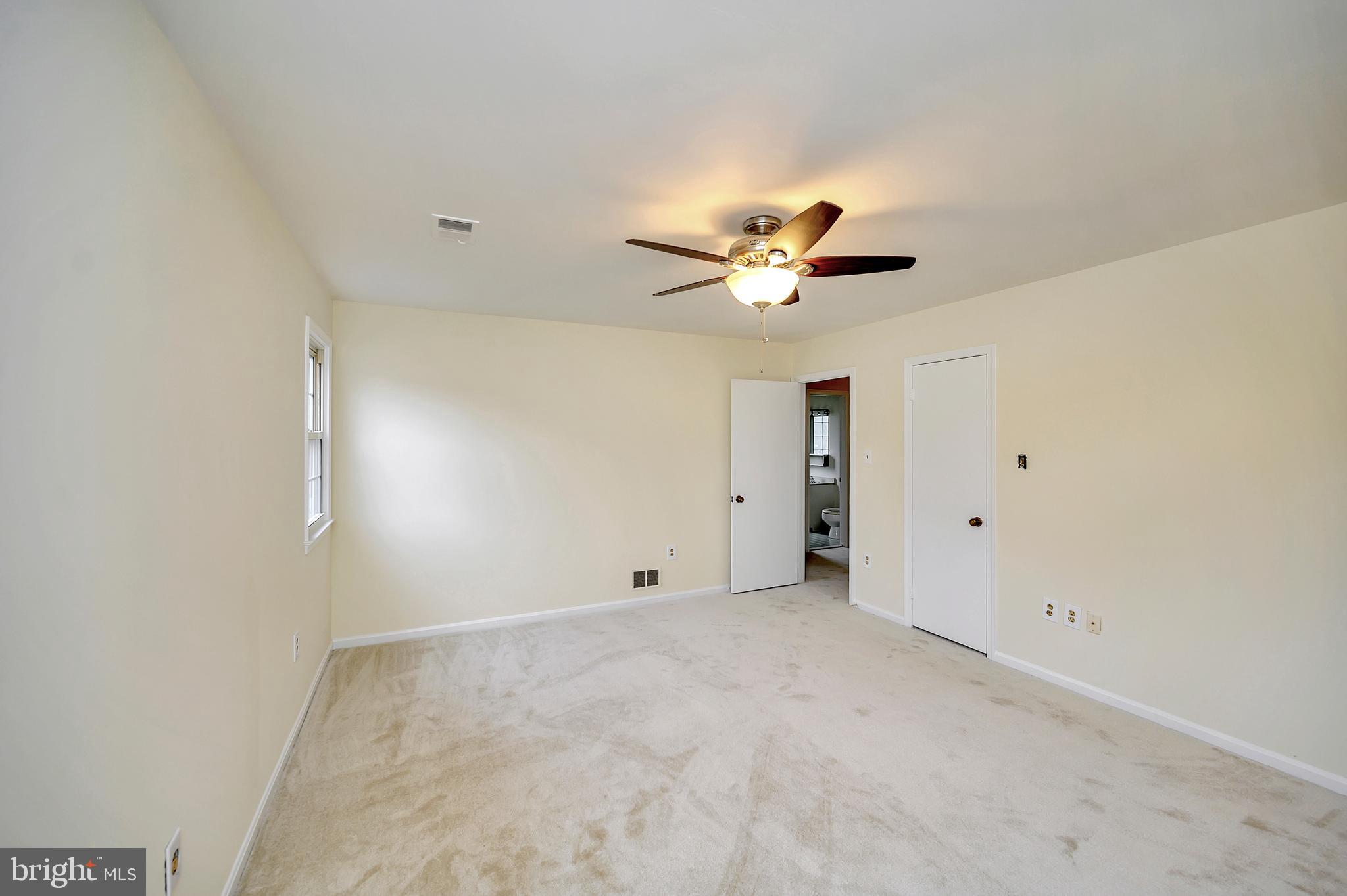 3138 Flintlock Road Fairfax, VA 22030 - Photo 39 of 52 Gallery Image 39