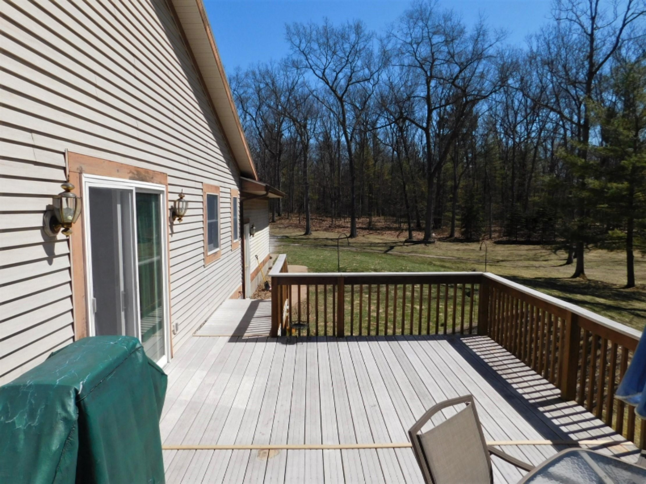3821 West Giles Road Muskegon, MI 49445 - Photo 7 of 63 DSCN4077