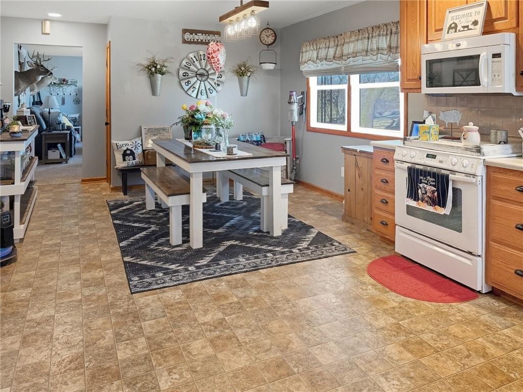 20567 York Road Brunswick, MO 65236 - Photo 15 of 24