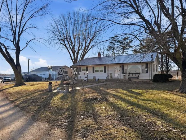 $259,000 | 20567 York Road, Brunswick, MO 65236