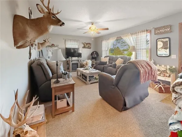 $259,000 | 20567 York Road, Brunswick, MO 65236