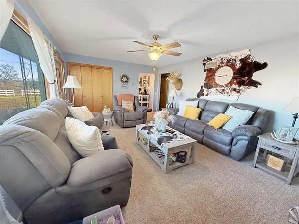 $259,000 | 20567 York Road, Brunswick, MO 65236
