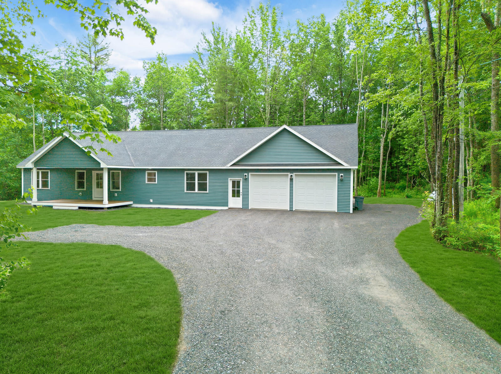 49 Lindsay Way Sidney, ME 04330 - Photo 1 of 62 1000014838