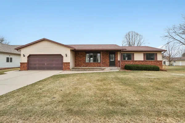 $484,000 | 310 Kay Drive, Waunakee, WI 53597