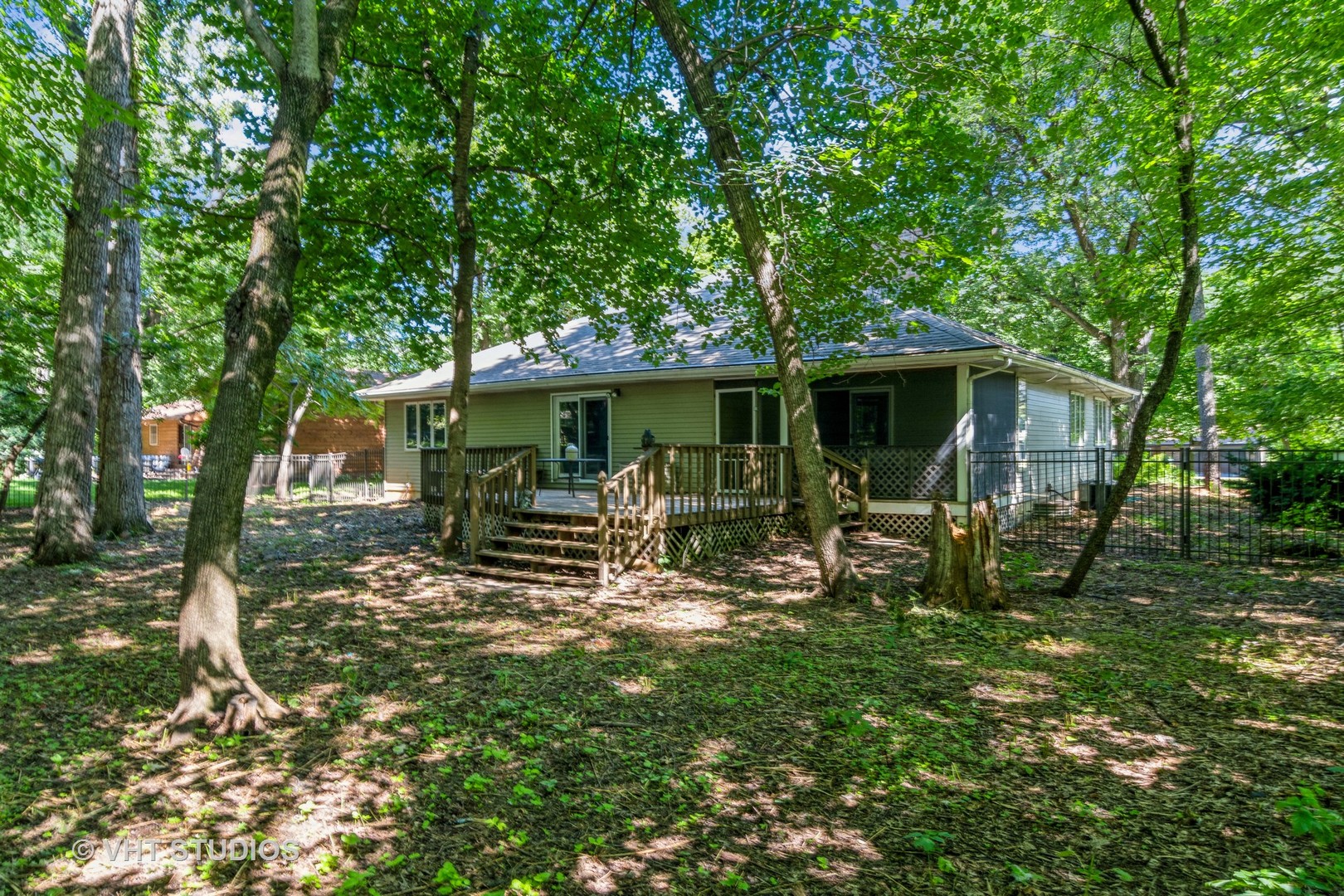 43-w757 Old Midlothian Road Elburn, IL 60119 - Photo 28 of 40 a view of a house with backyard