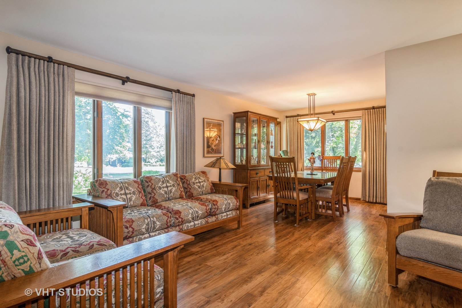 43-w757 Old Midlothian Road Elburn, IL 60119 - Photo 8 of 40 a living room with furniture and large windows