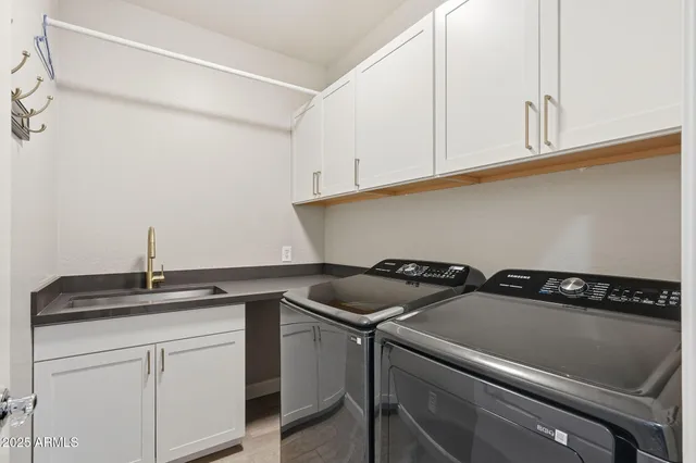 a view of a storage & utility room