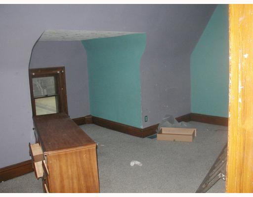 715 School Street McKees Rocks, PA 15136 - Photo 11 of 17 Other. bedroom #3