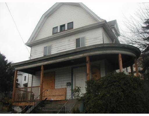 715 School Street McKees Rocks, PA 15136 - Photo 3 of 17 Exterior Front.