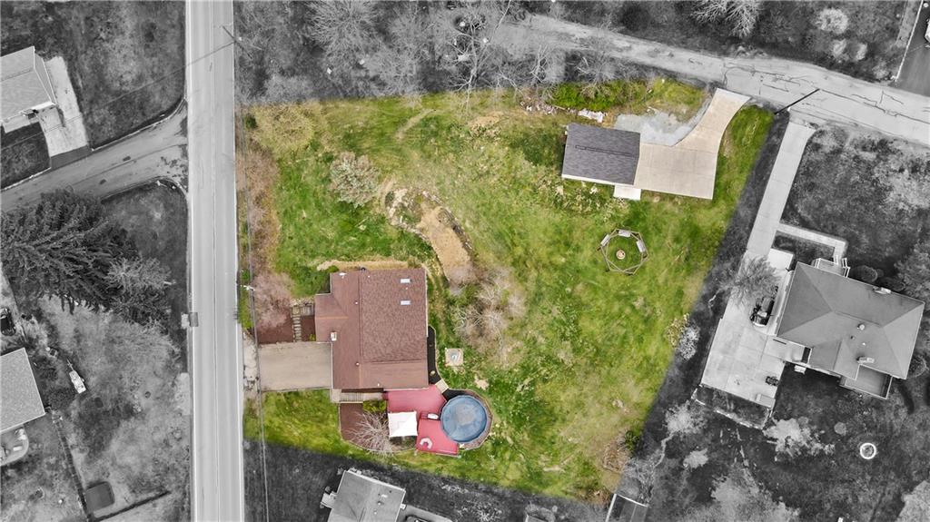 881 Robbins Station Road North Huntingdon, PA 15642 - Photo 2 of 25 Gallery Image 2