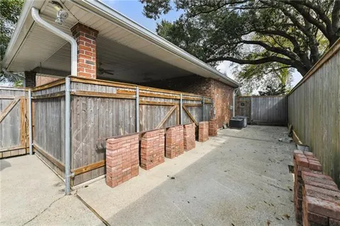 $750,000 | 7500 Windsor Drive, New Orleans, LA 70123