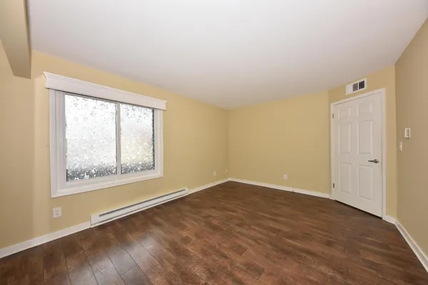 $224,900 | 1612 South Coachlight Drive, New Berlin, WI 53151
