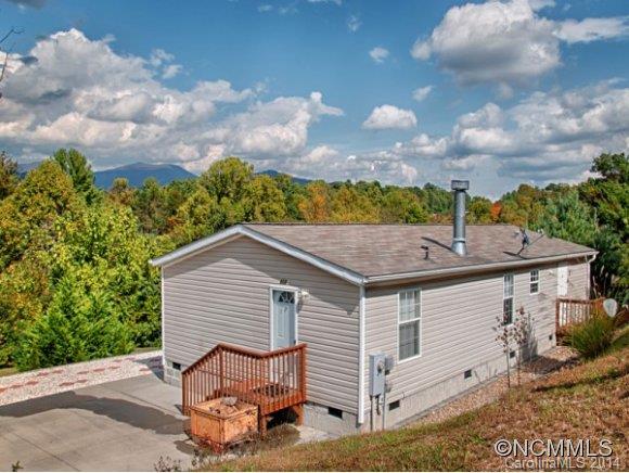 402 Golden Breeze Road Swannanoa, NC 28778 - Photo 11 of 12 Gallery Image 11