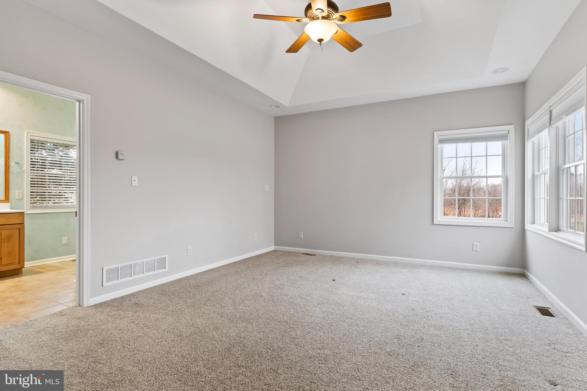 2562 Echo Springs Road, Unit 35 Chambersburg, PA 17202 - Photo 28 of 50 a view of an empty room with a window