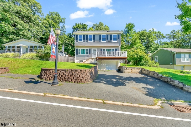 13 Hopatchung Road Hopatcong, NJ 07843 - Photo 7 of 35 Gallery Image 7
