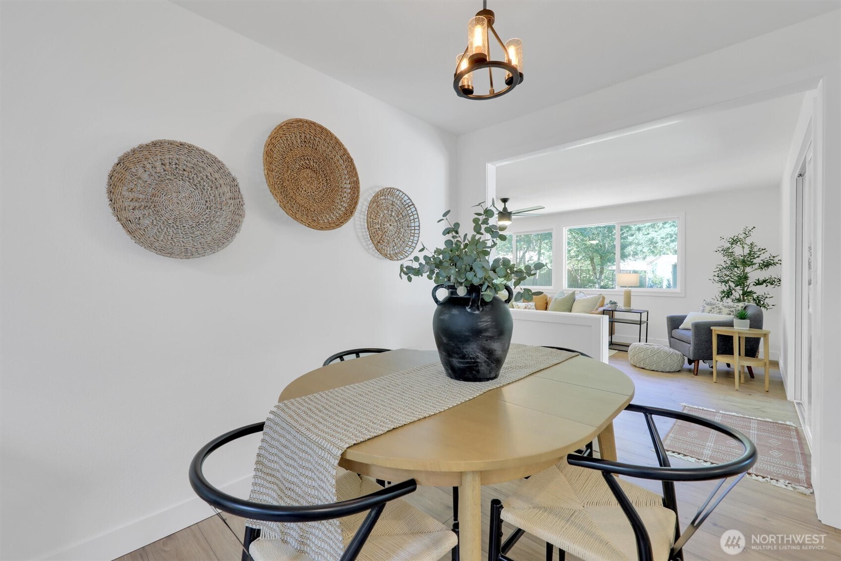 20915 West Richmond Road Bothell, WA 98021 - Photo 16 of 40 Gallery Image 16
