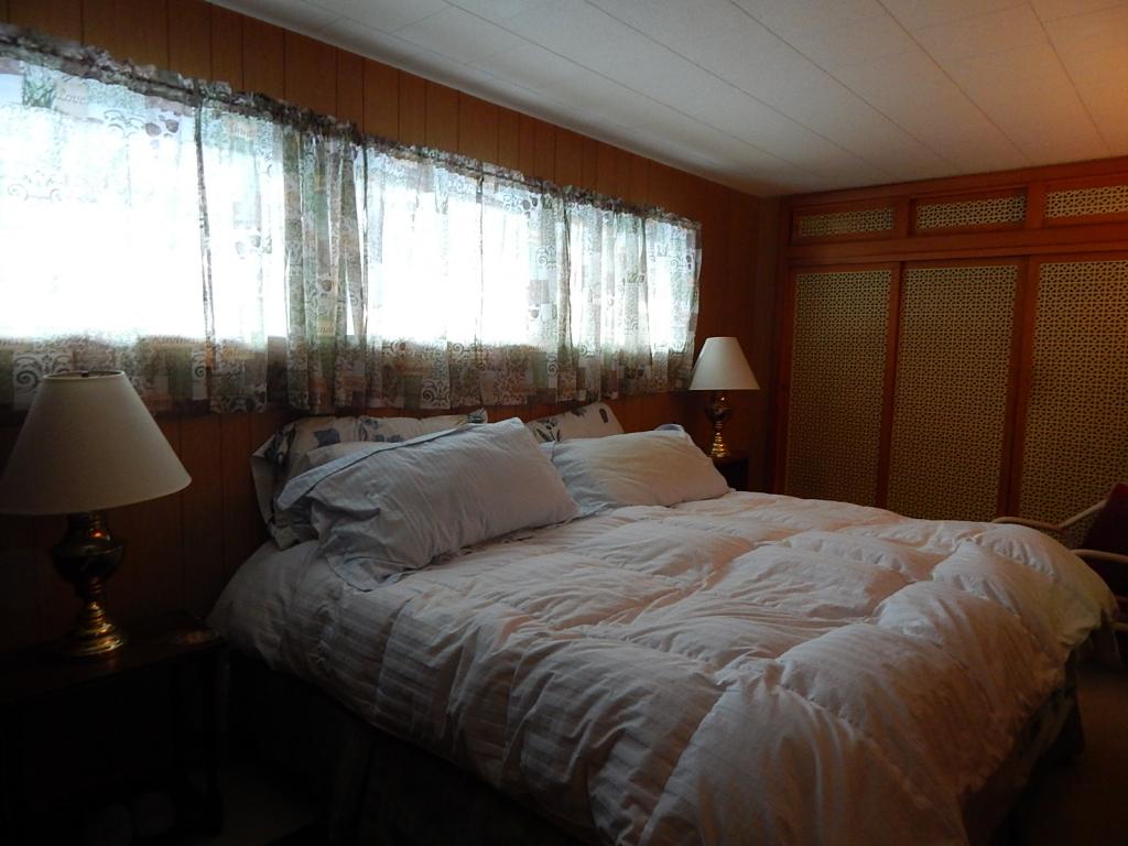 75 Beach Road Colchester, VT 05446 - Photo 14 of 18 Gallery Image 14