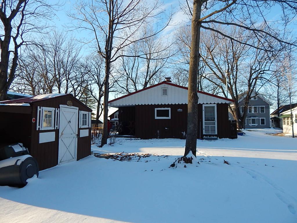75 Beach Road Colchester, VT 05446 - Photo 16 of 18 Gallery Image 16