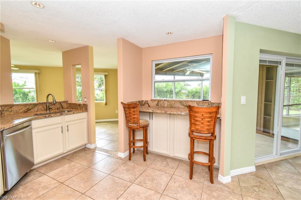2408 Clipper Way Naples, FL 34104 - Photo 4 of 31 Gallery Image 4