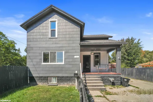 $104,900 | 713 South Woodbridge Street, Saginaw, MI 48602