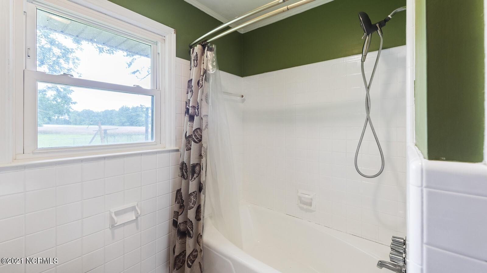 3135 Freedom Way Hubert, NC 28539 - Photo 16 of 27 16_Keller_Barry__DSC_1558_mls