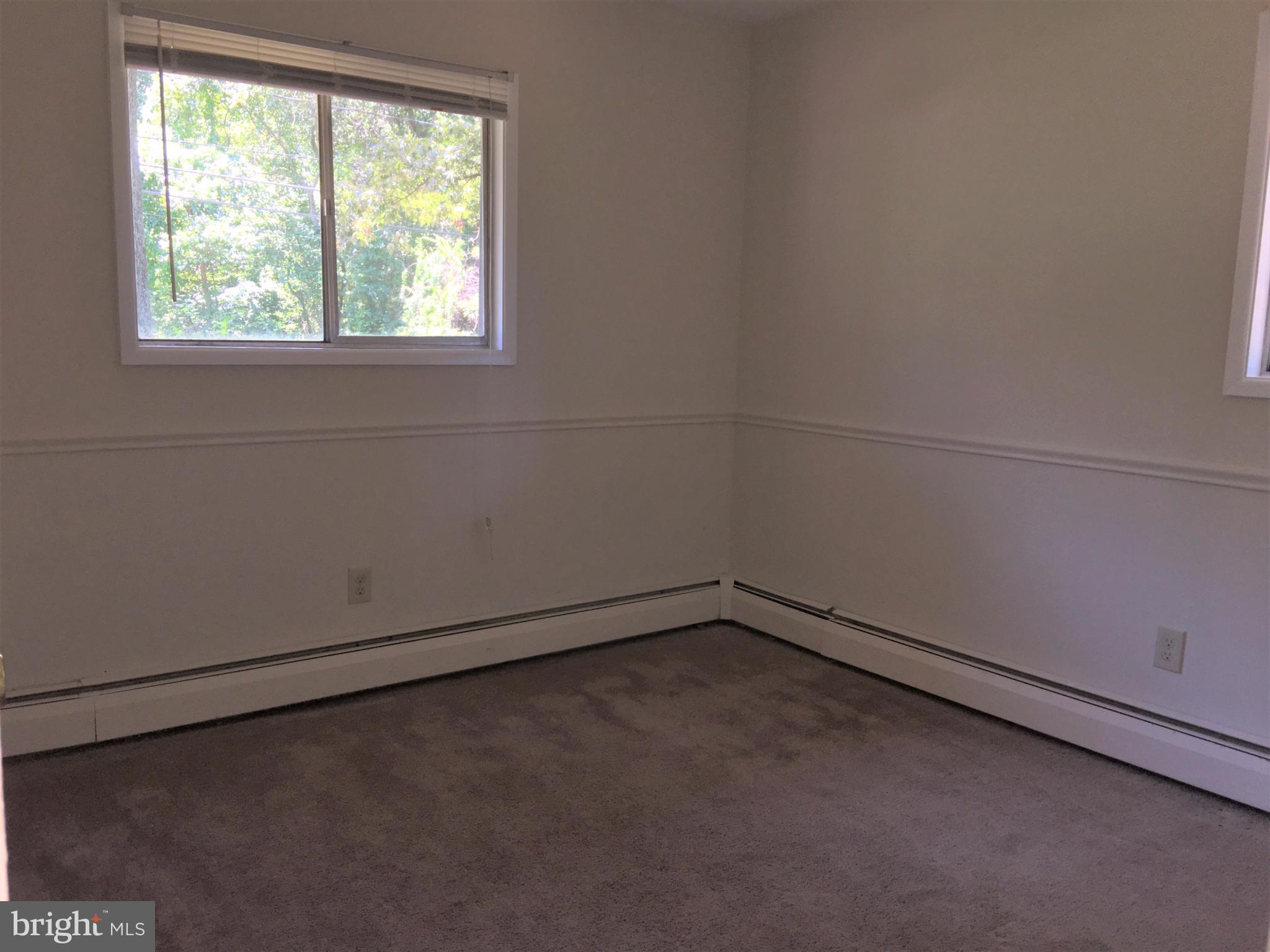1622 Long Point Road Pasadena, MD 21122 - Photo 20 of 30 Bedroom