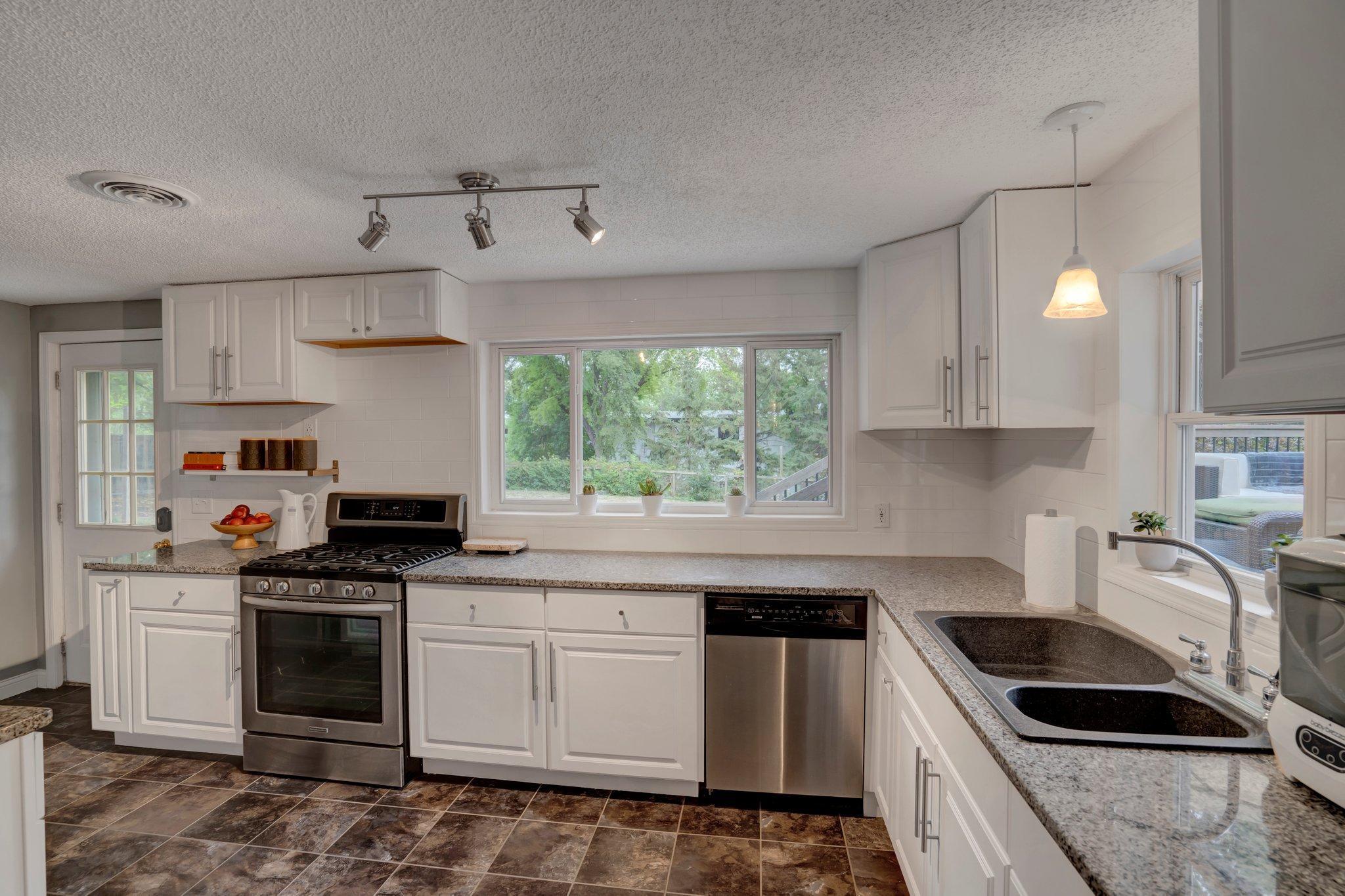 5444 Spruce Road Mound, MN 55364 - Photo 27 of 37 Gallery Image 27