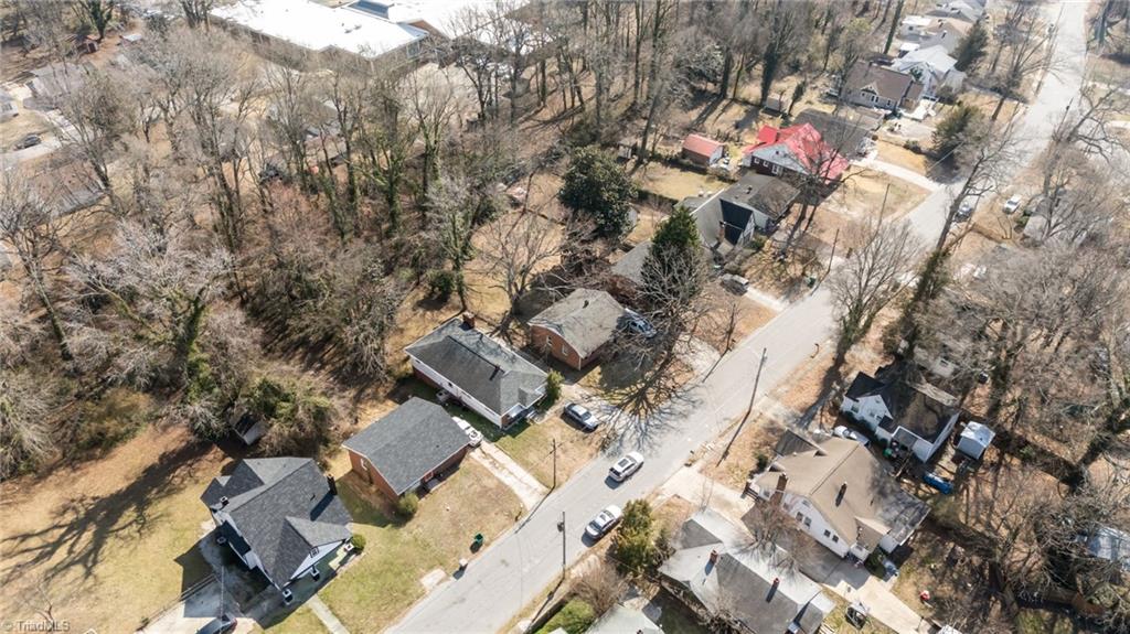 916 Forrest Street High Point, NC 27262 - Photo 11 of 13