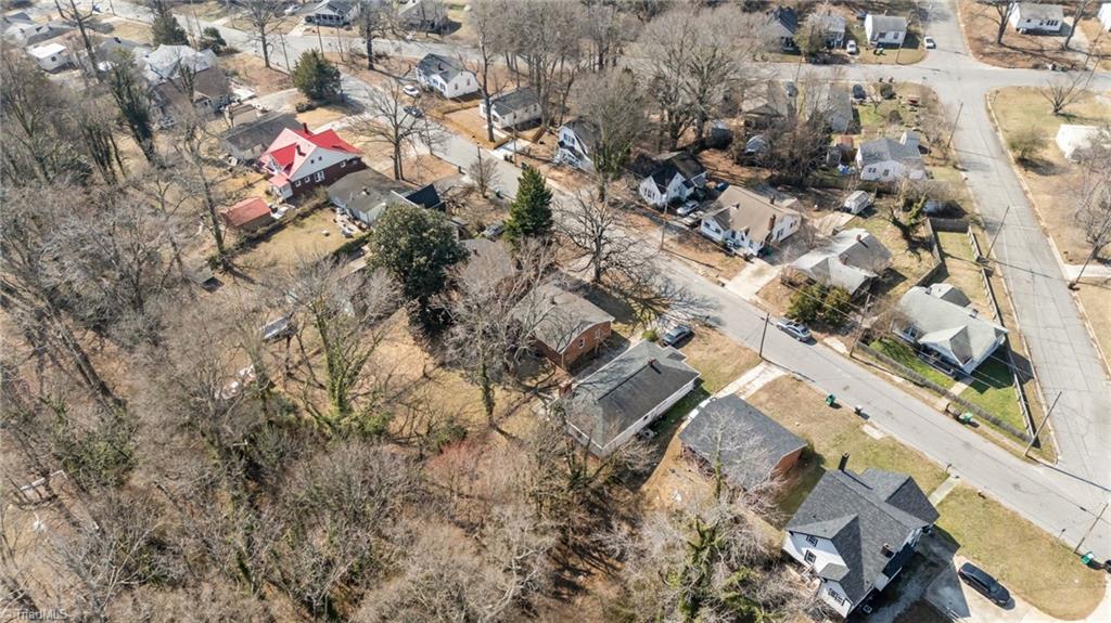 916 Forrest Street High Point, NC 27262 - Photo 10 of 13
