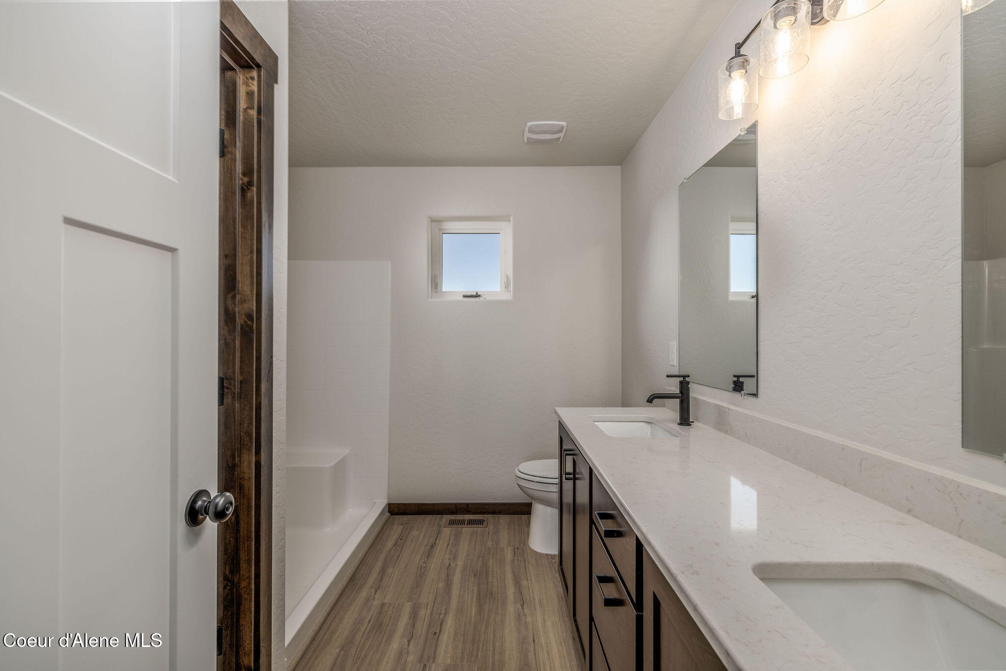11723 North Simmons Lane Rathdrum, ID 83858 - Photo 11 of 18 12 Primary Bath
