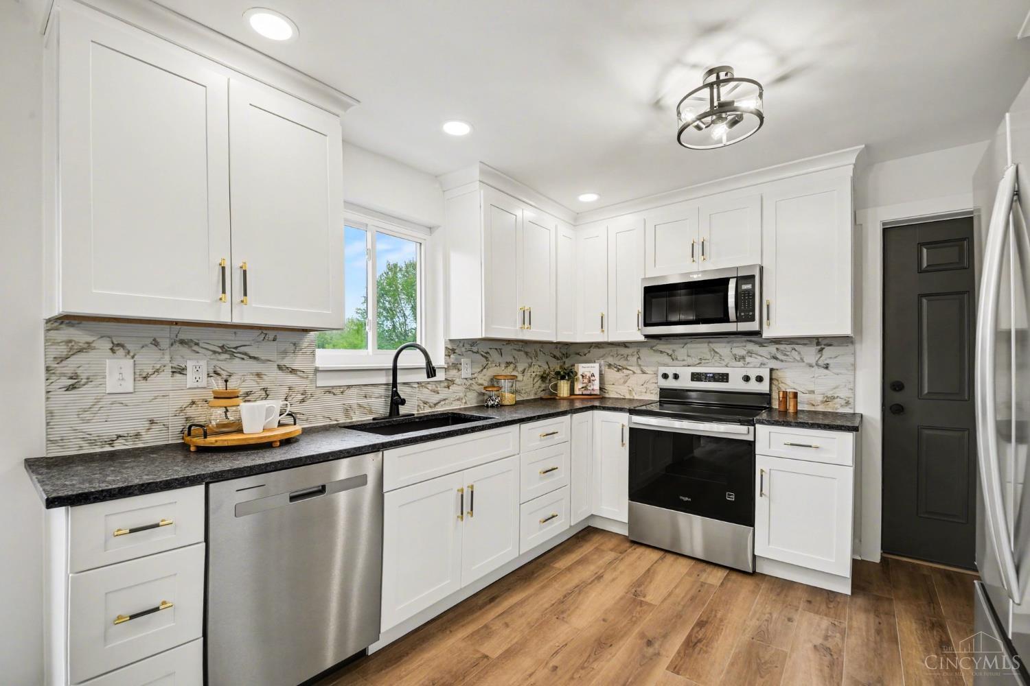 7230 Barret Road West Chester, OH 45069 - Photo 12 of 50
