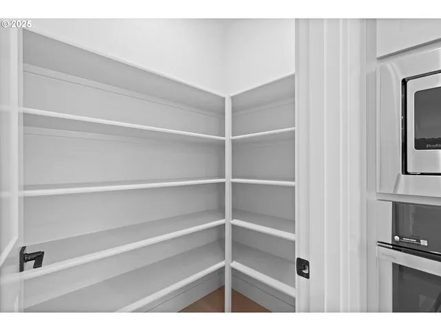 $949,930 | 14994 Southeast Andre Way, Clackamas, OR 97015