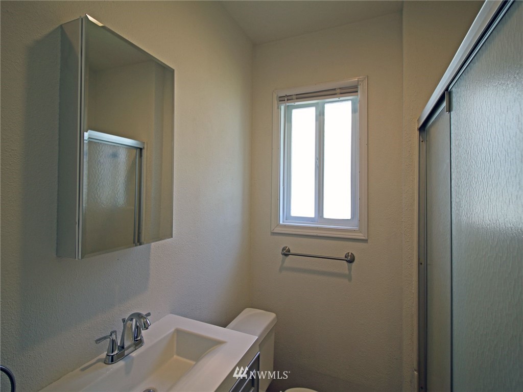517 Oregon Way Longview, WA 98632 - Photo 13 of 27 Gallery Image 13