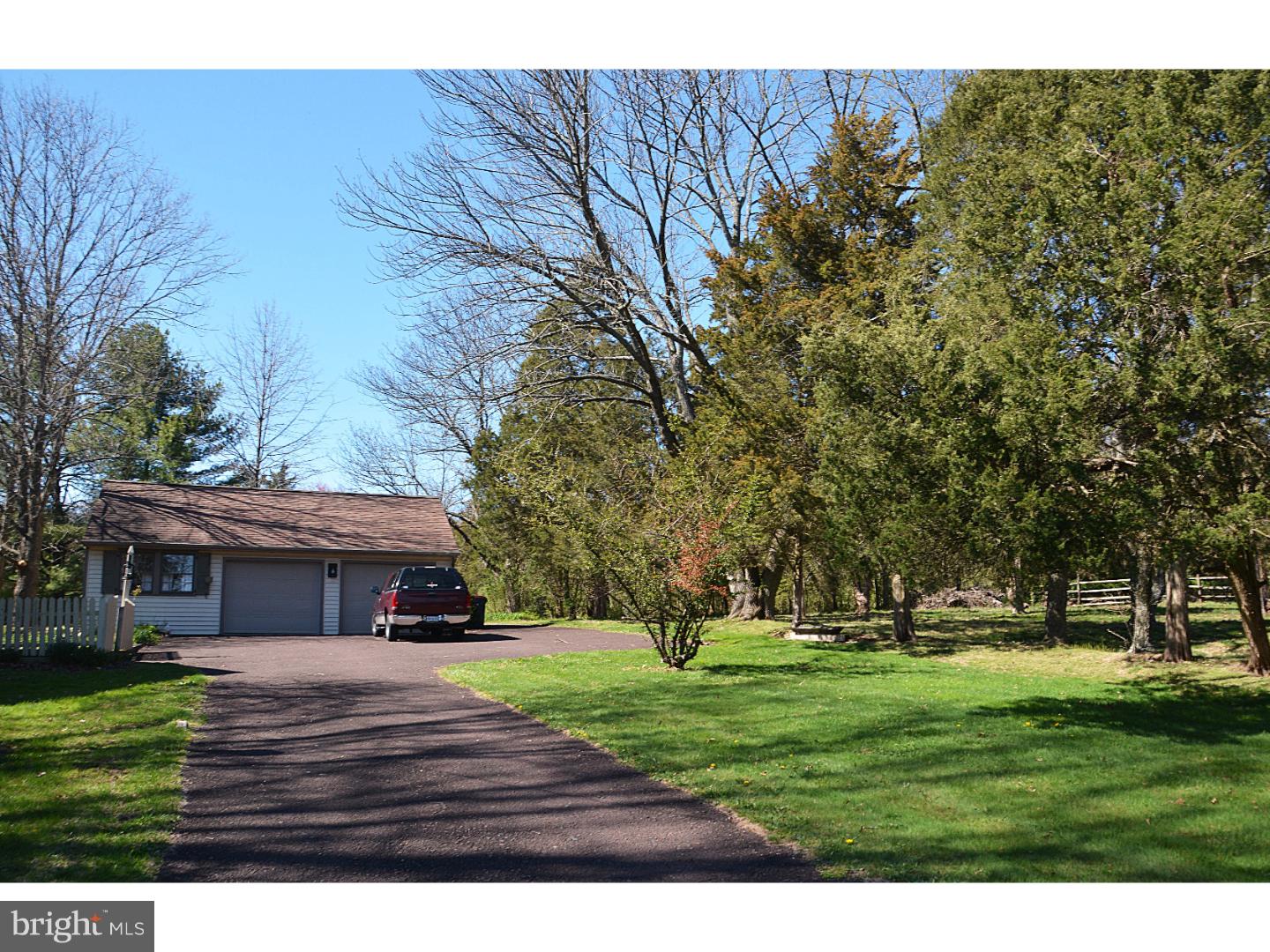 1980 Springer Road Harleysville, PA 19438 - Photo 19 of 21 Driveway