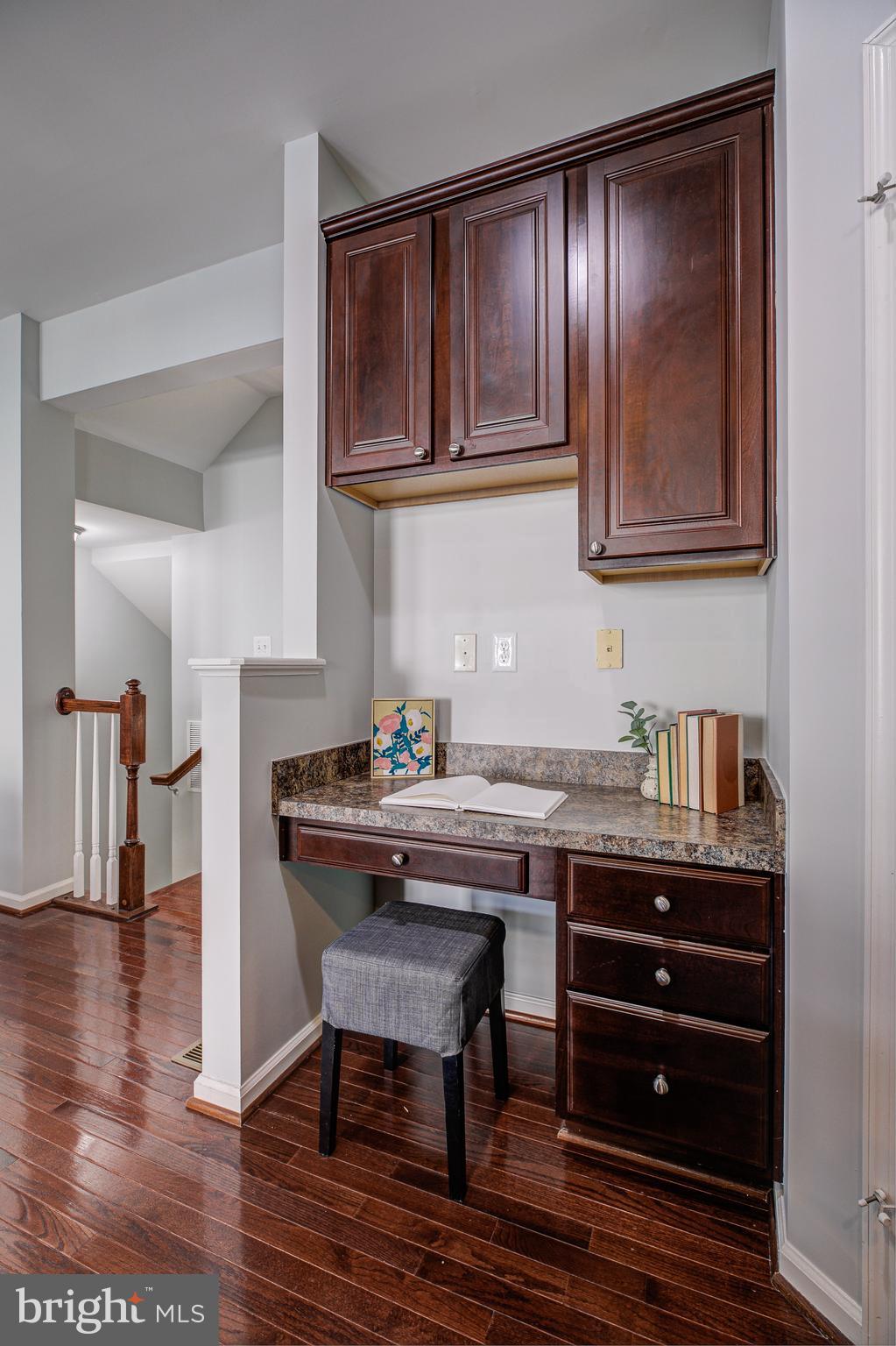 9605 Torino Road, Unit 72 Ellicott City, MD 21042 - Photo 15 of 40 Kitchen Desk