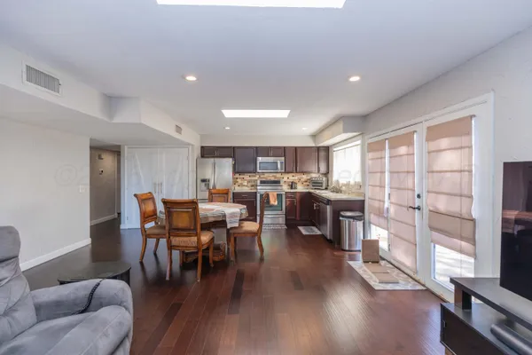 $205,000 | 1501 Bailey Avenue, Dumas, TX 79029