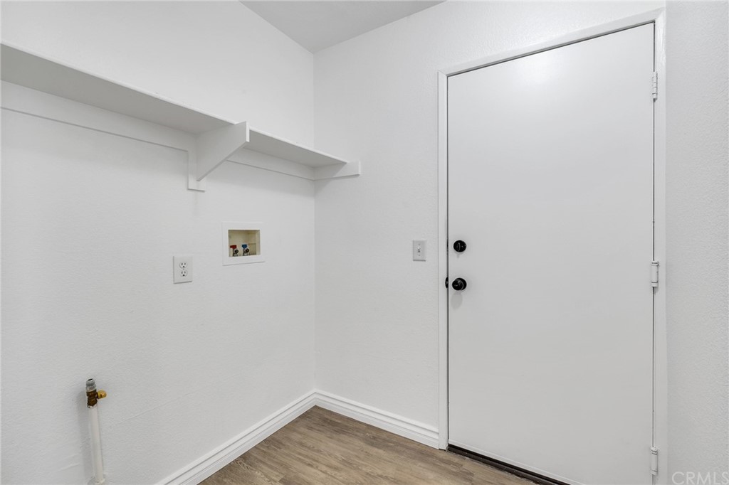 175 Paperbirch Circle Corona, CA 92881 - Photo 22 of 33 a view of small space