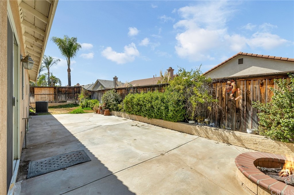 175 Paperbirch Circle Corona, CA 92881 - Photo 30 of 33 a view of a garden with a pathway