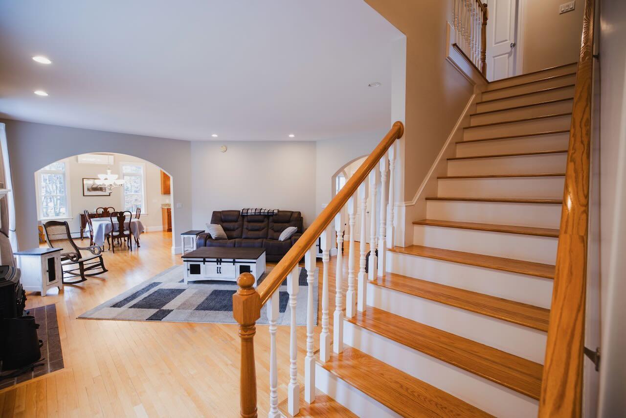 18 Victoria Lane Windham, ME 04062 - Photo 14 of 41 1618VictoriaLn-4519