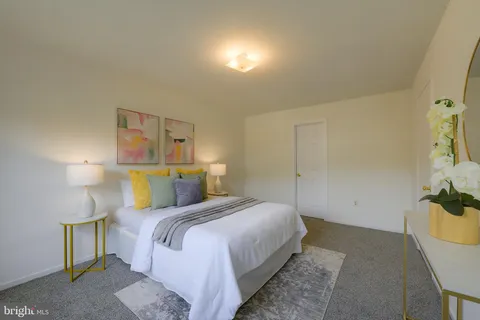 $180,000 | 10303 45th Place, Unit 1, Beltsville, MD 20705