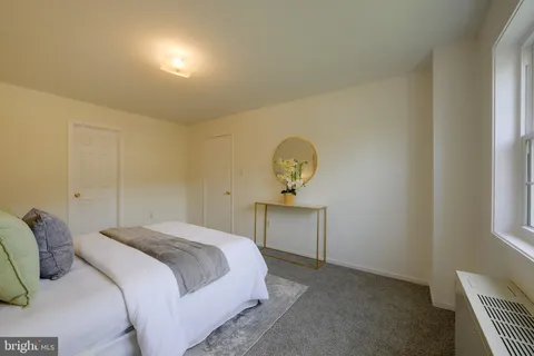 $180,000 | 10303 45th Place, Unit 1, Beltsville, MD 20705