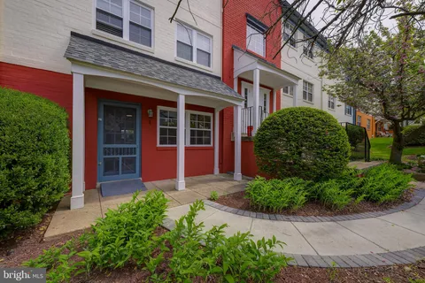 $180,000 | 10303 45th Place, Unit 1, Beltsville, MD 20705