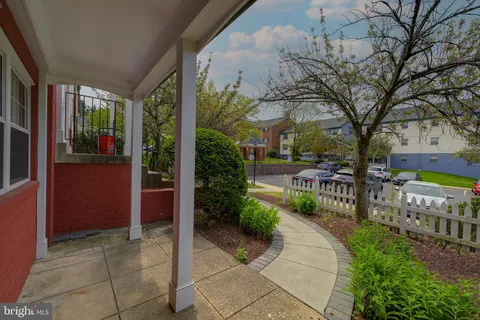 $180,000 | 10303 45th Place, Unit 1, Beltsville, MD 20705