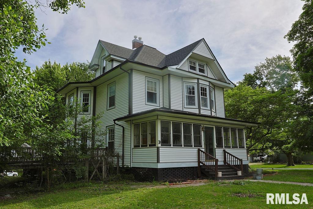 540 East Main Street Prairie City, IL 61470 - Photo 1 of 51