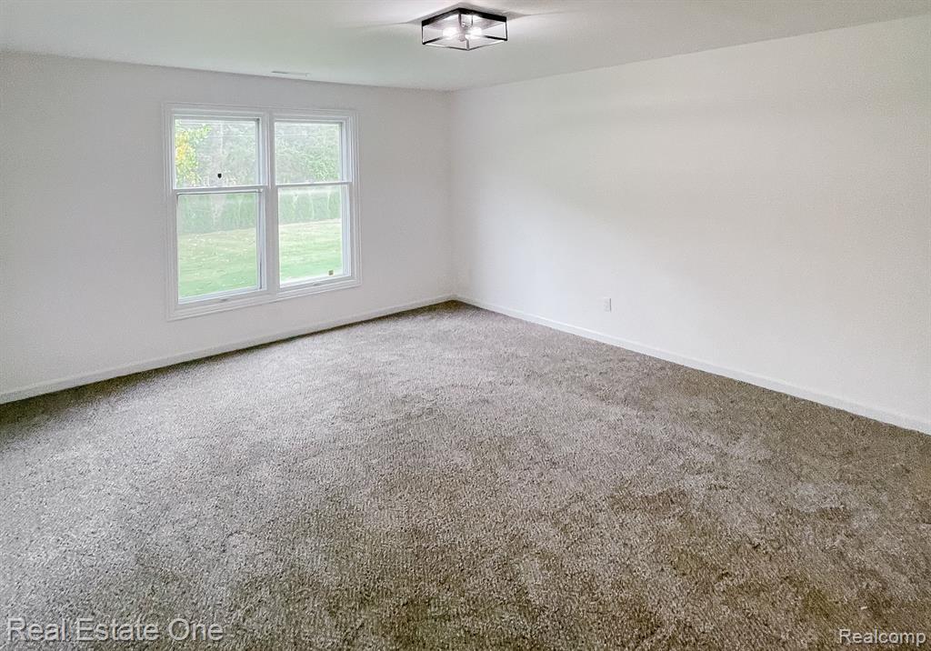 19710 West 13 Mile Road, Unit 106 Beverly Hills, MI 48025 - Photo 16 of 40