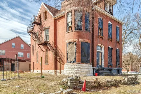 $129,000 | 2012 St Louis Avenue, St. Louis, MO 63106