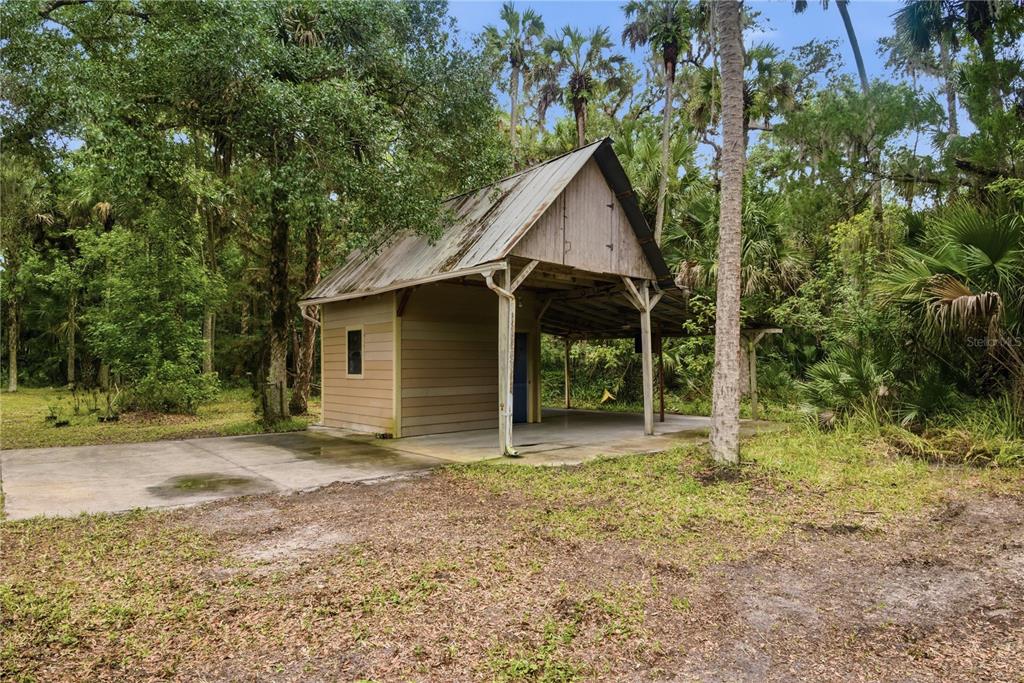 1900 Retreat Road Geneva, FL 32732 - Photo 4 of 42