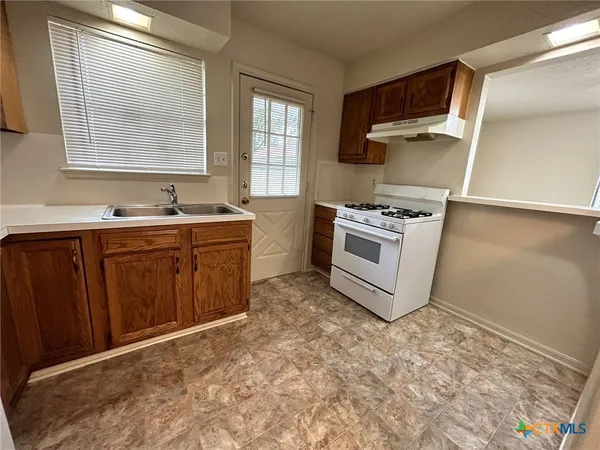 $875 | 1303 Alexander Street, Killeen, TX 76541